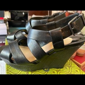 Gianni Bini wedge sandals
